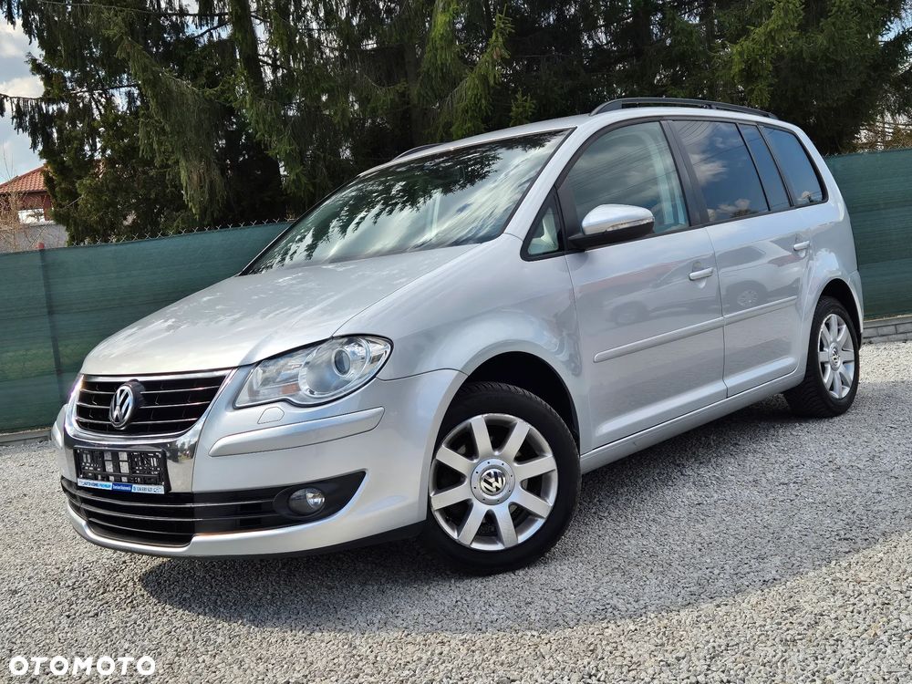 Volkswagen Touran 1.9 TDI DPF DSG Freestyle - 1