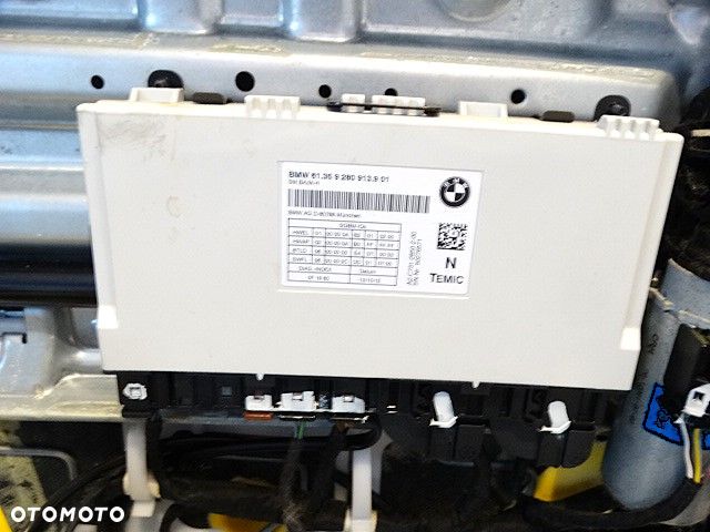 X3 F25 Euro Skóra Nevada Ambiente Grzane Pompowane Fotele Rolety Pamięć Przeszycia Podłokietnik Boczki Podświetlane Wiązki - 24