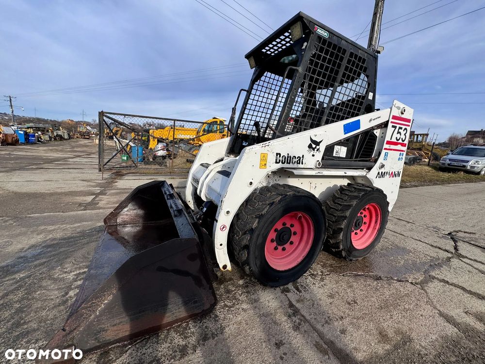 Bobcat 753* MINIŁADOWARKA BOBCAT 753** ŁADOWARKA BOBCAT 753** - 6