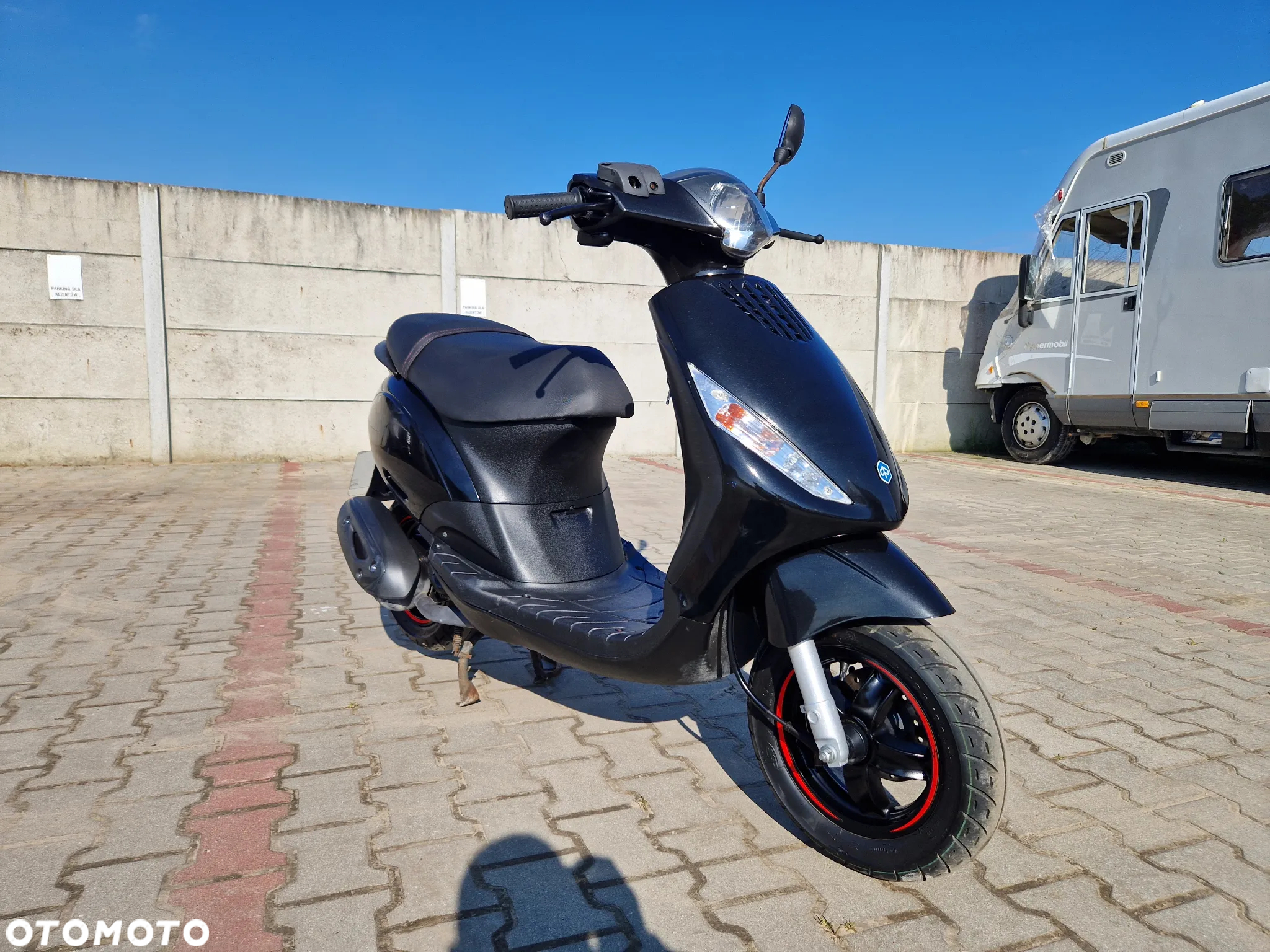 Piaggio ZIP - 8
