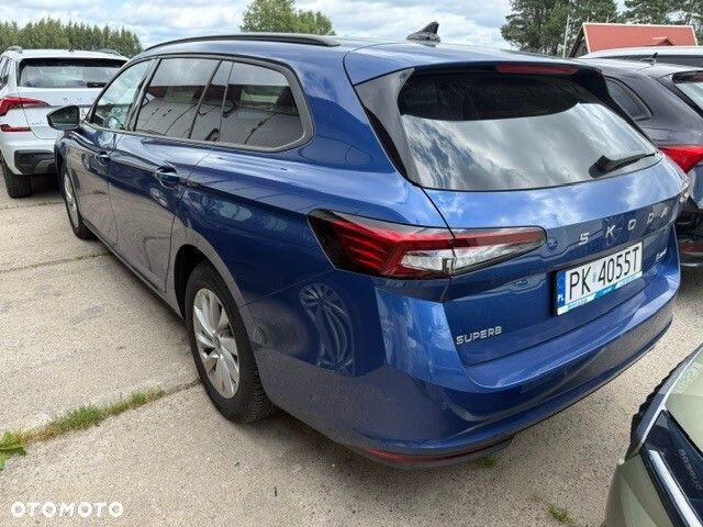 Skoda Superb 1.5 TSI mHEV Essence DSG - 2