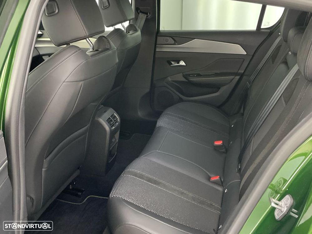 Peugeot 308 1.5 BlueHDi GT EAT8 - 12