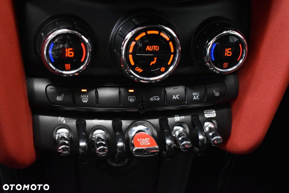 MINI John Cooper Works - 18