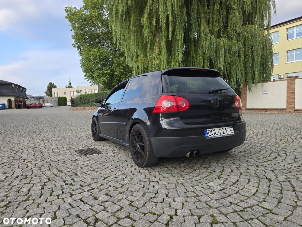 Volkswagen Golf 2.0 TSI GTI - 2
