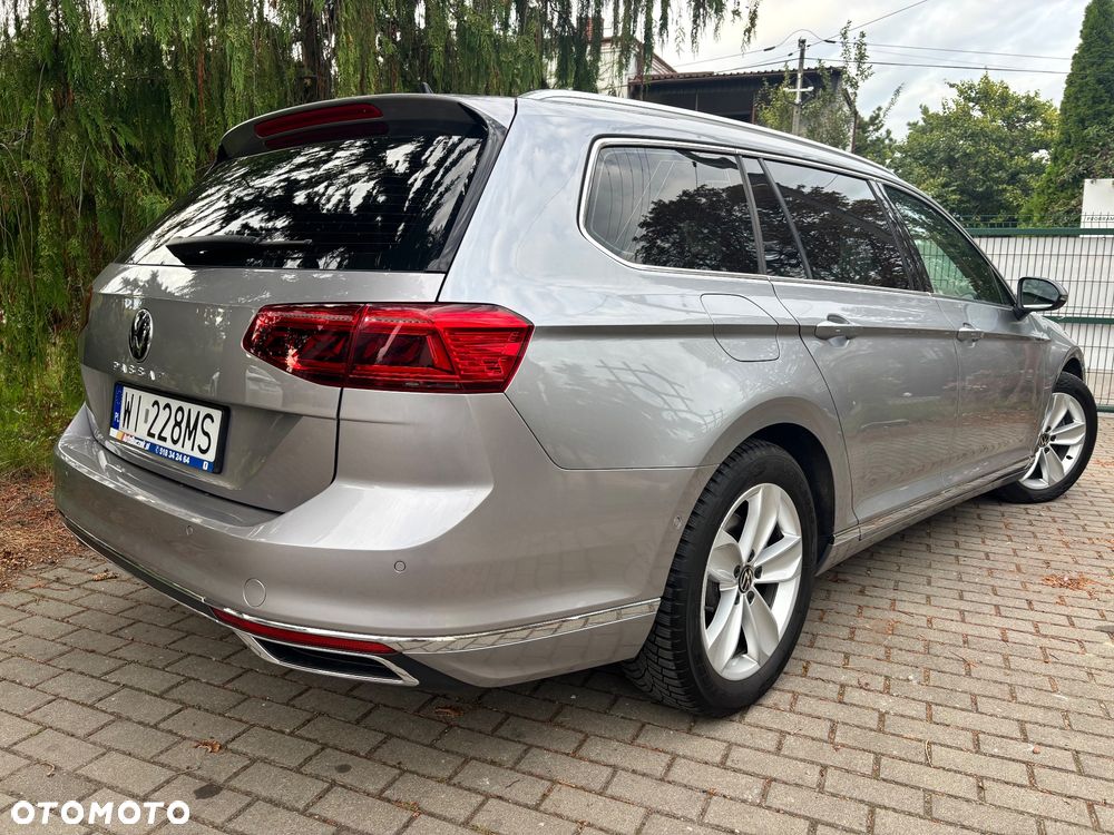 Volkswagen Passat 2.0 TDI EVO Elegance DSG - 35