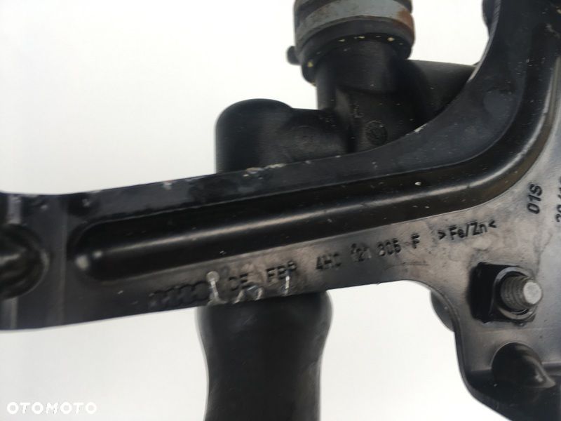 POMPA WODY ZAWÓR WĘŻE A8 D4 4H0 - 3