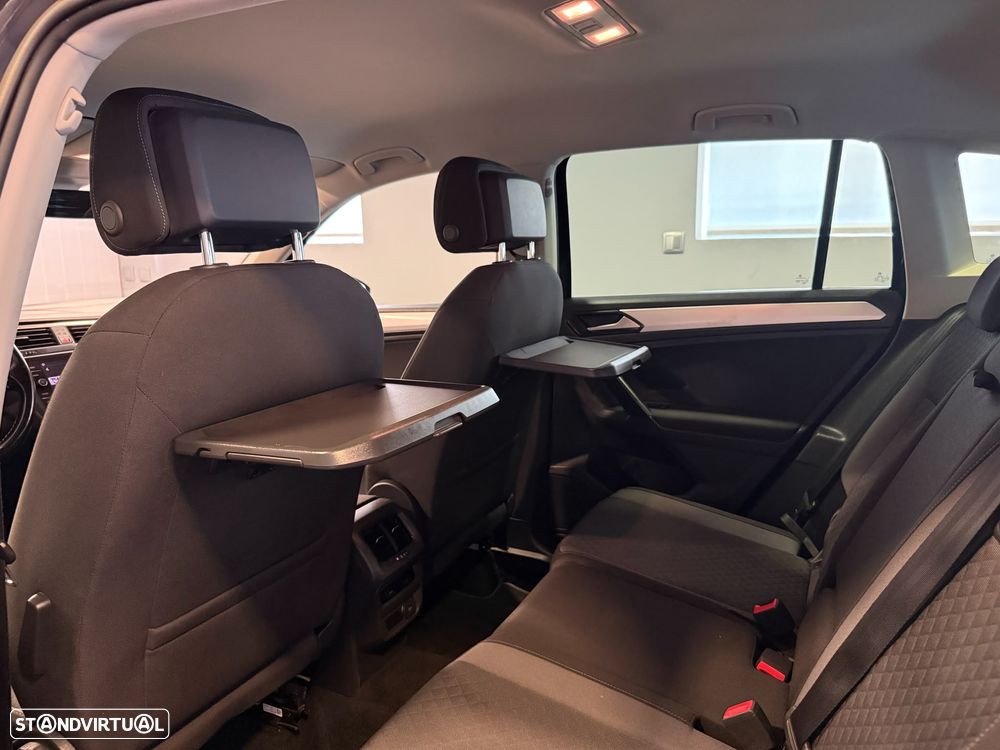 VW Tiguan 1.6 TDI Confortline - 19