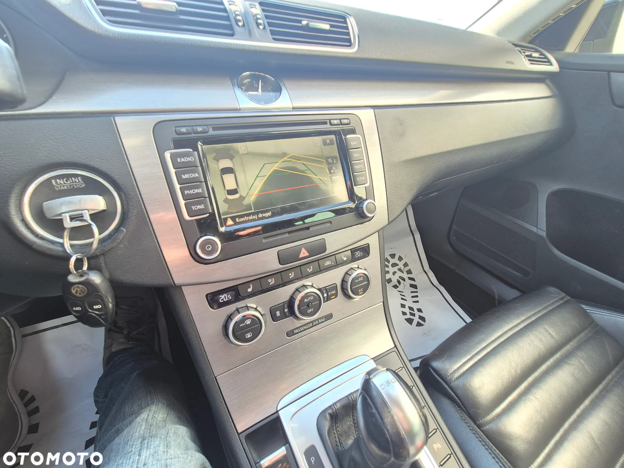 Volkswagen Passat 2.0 TDI Highline R-Style DSG - 36