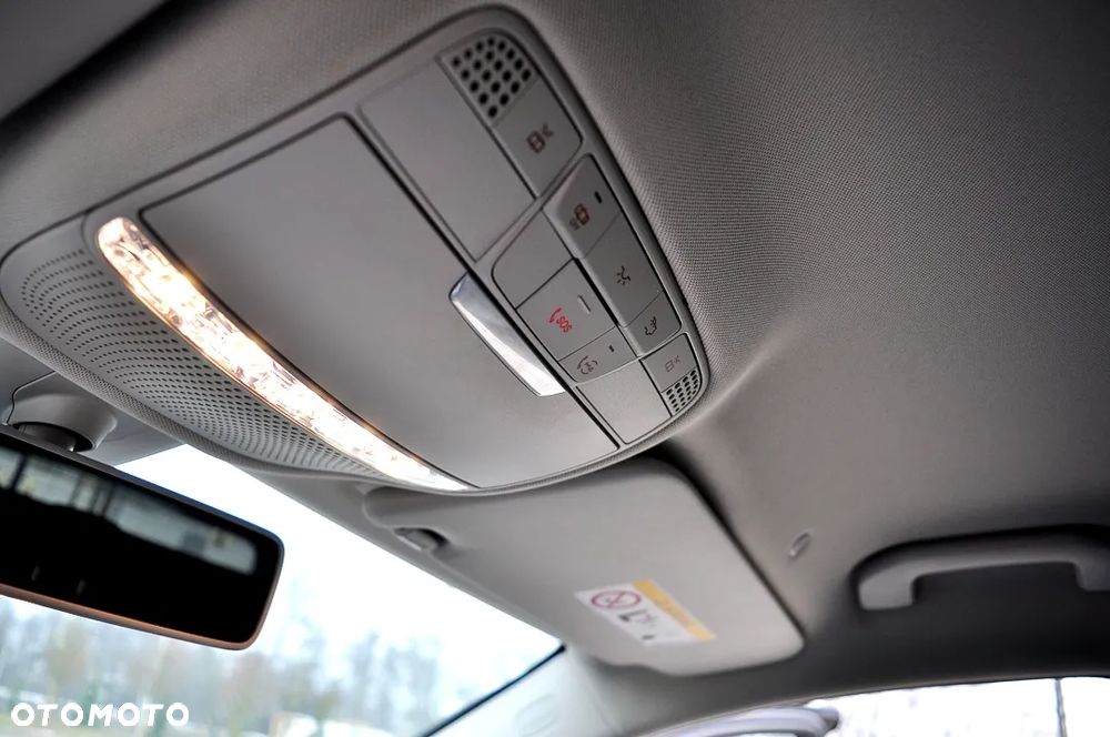 Mercedes-Benz Klasa C 220 d 9G-TRONIC AMG Line - 37