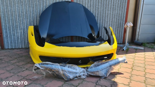 Ferrari Italia 458 zderzak maska lampy blotnik przod