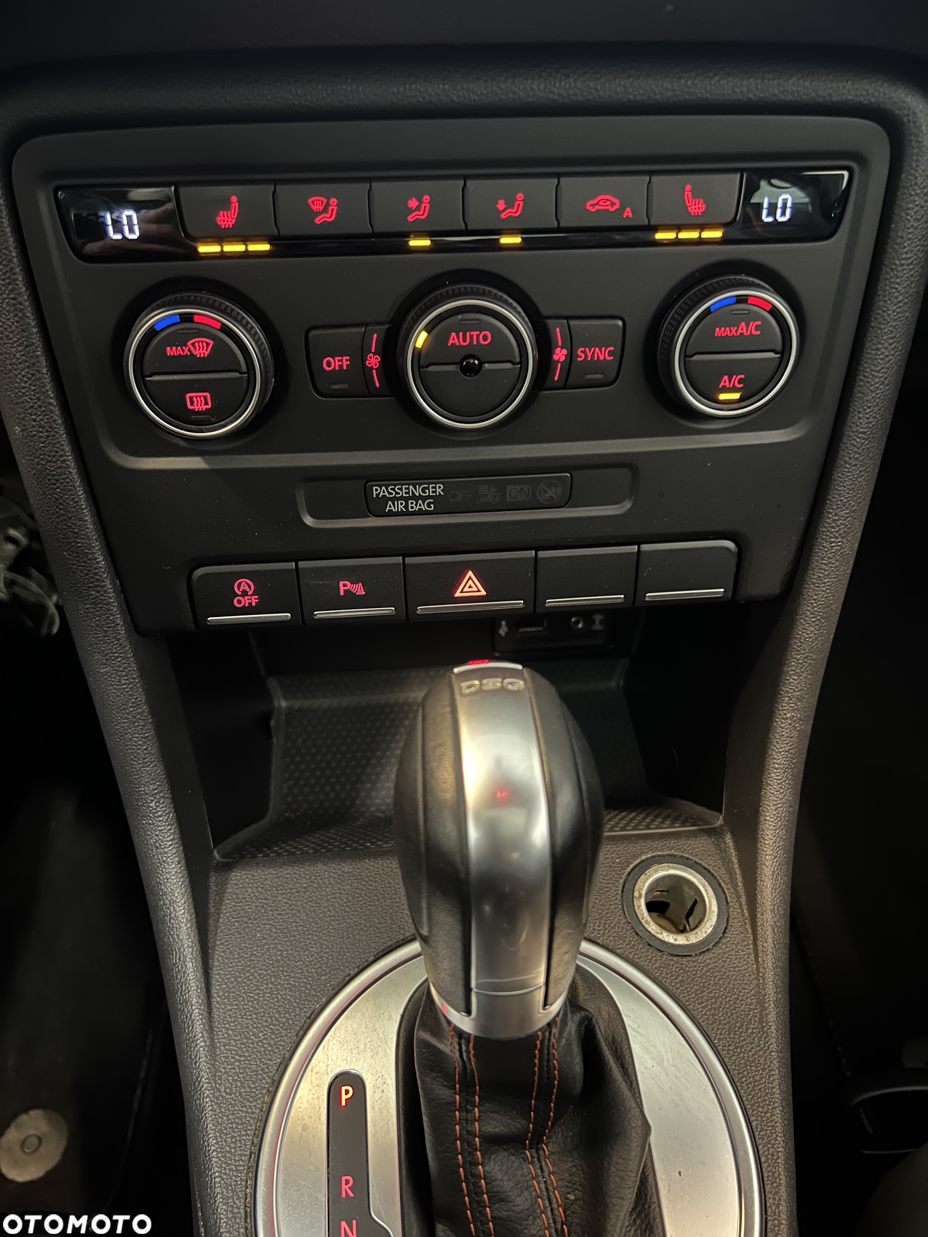 Volkswagen Beetle The 2.0 TDI DPF DSG BlueMotion Technology Club - 17