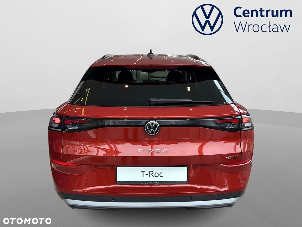 Volkswagen T-Roc - 9