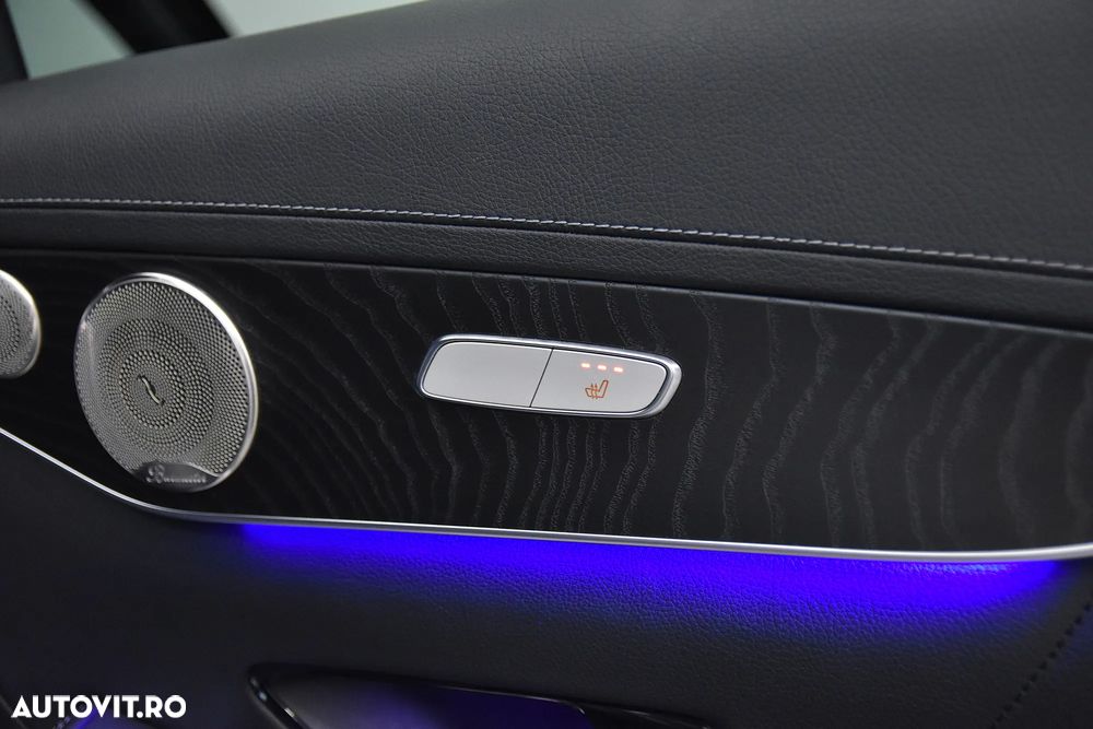 Mercedes-Benz GLC Coupe 300 e 4MATIC - 25