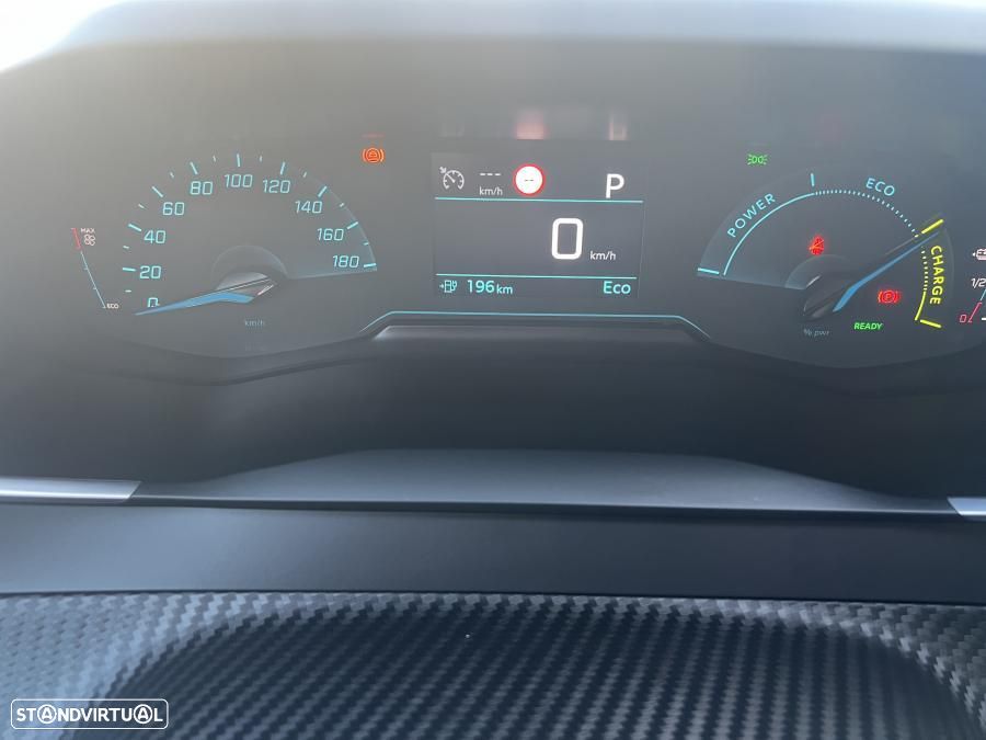 Peugeot e-2008 50 kWh Allure Pack - 30