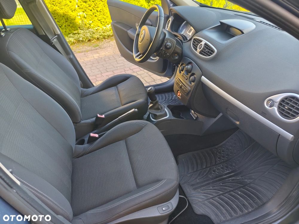 Renault Clio 1.2 16V TCE Luxe - 16