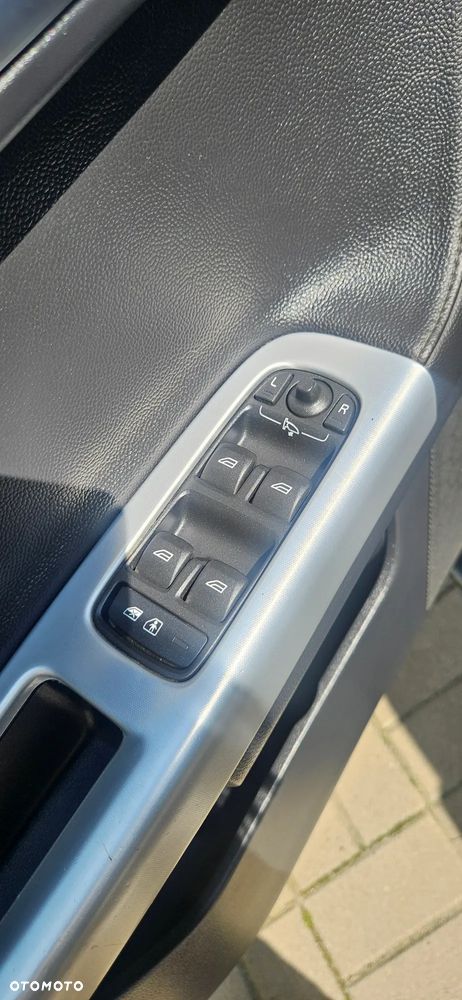 Volvo V50 D3 Summum - 12