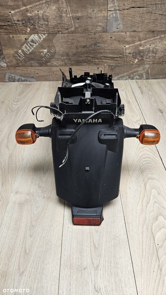 Nadkole Tył Błotnik Kierunkowskazy Yamaha FZS 1000 Fazer RN06 - 8