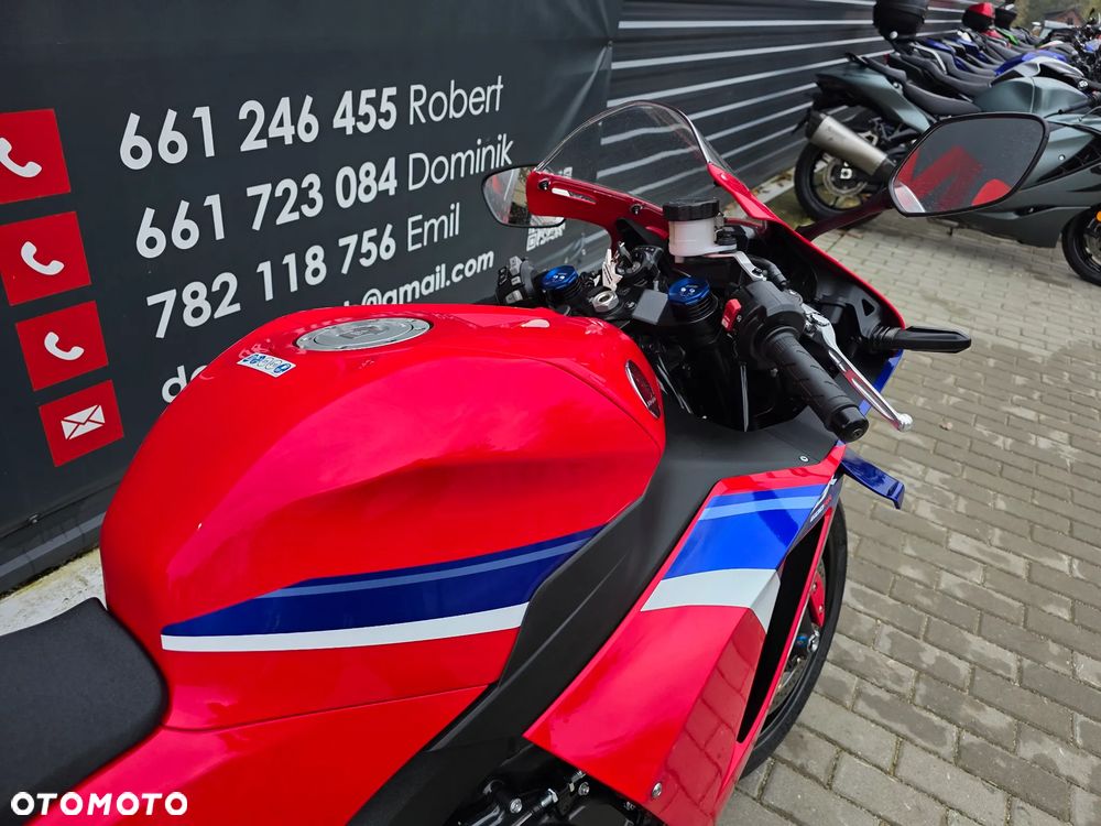 Honda CBR - 24