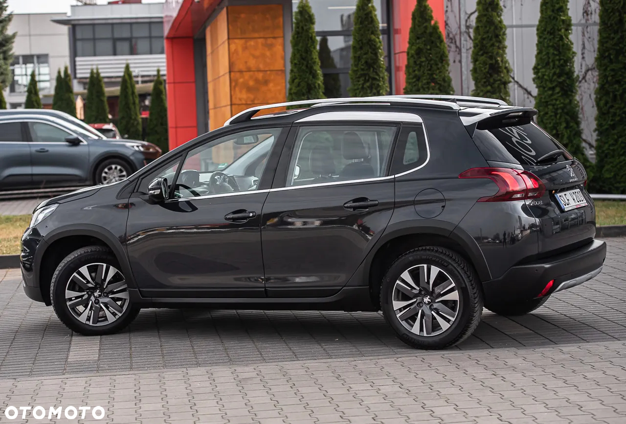 Peugeot 2008 - 10
