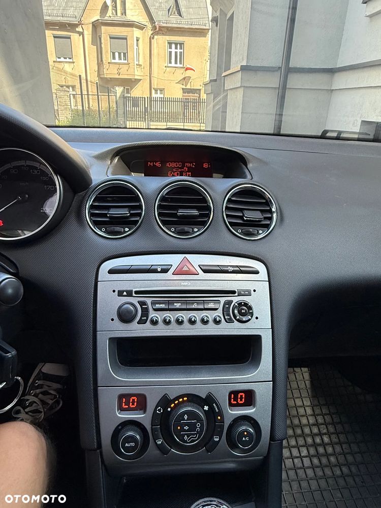 Peugeot 308 - 6