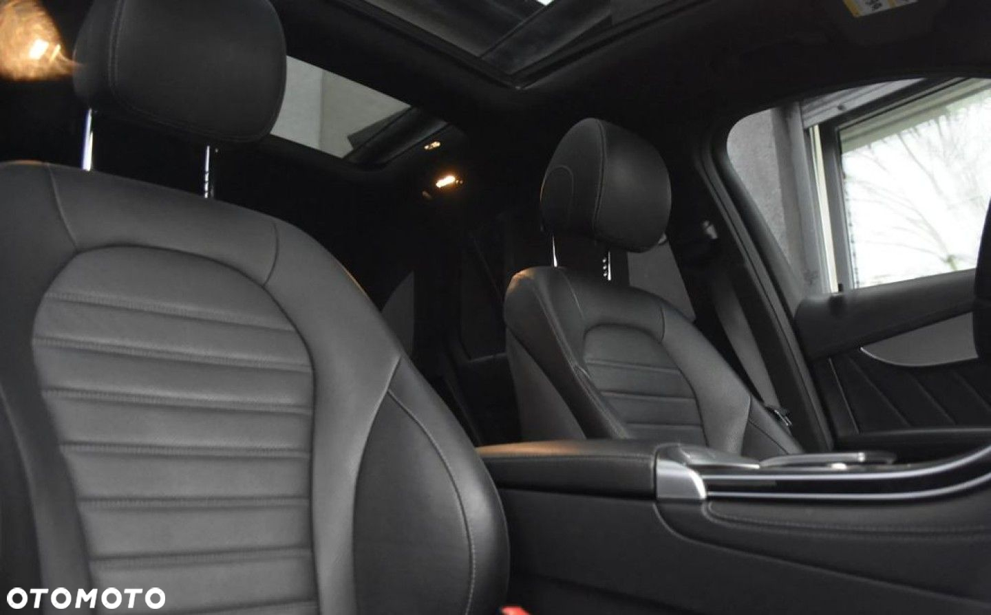 Mercedes-Benz GLC - 23