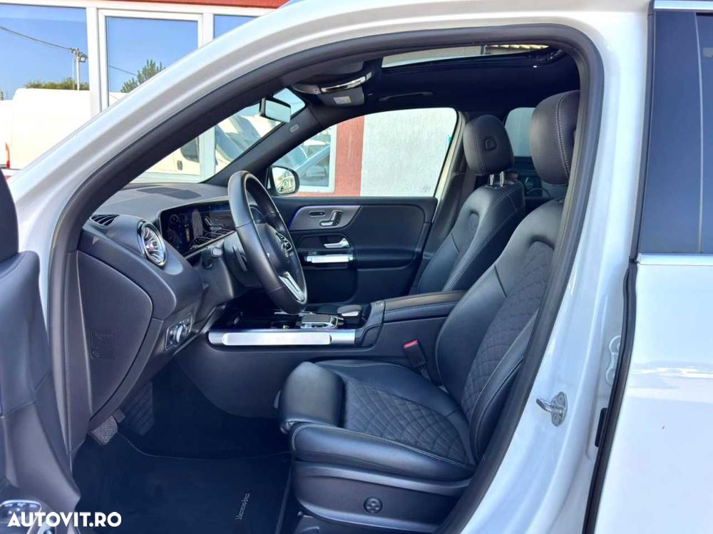 Mercedes-Benz GLB - 15