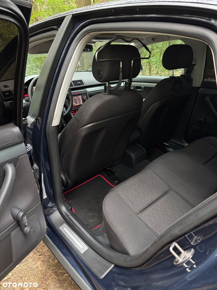 Audi A4 Limousine 1.8 T quattro - 13