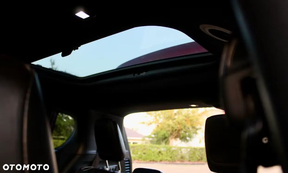 Chrysler Pacifica - 10