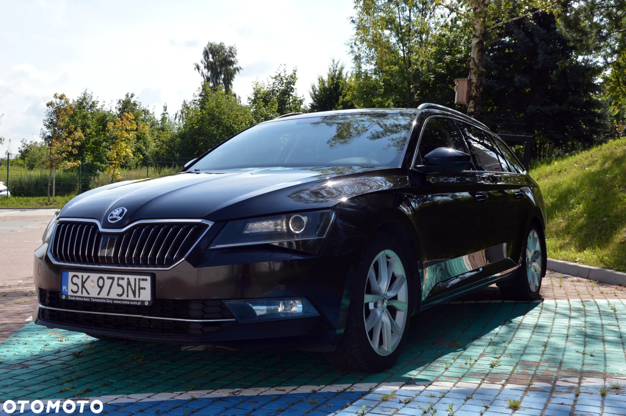 Skoda Superb 2.0 TDI Ambition DSG - 23