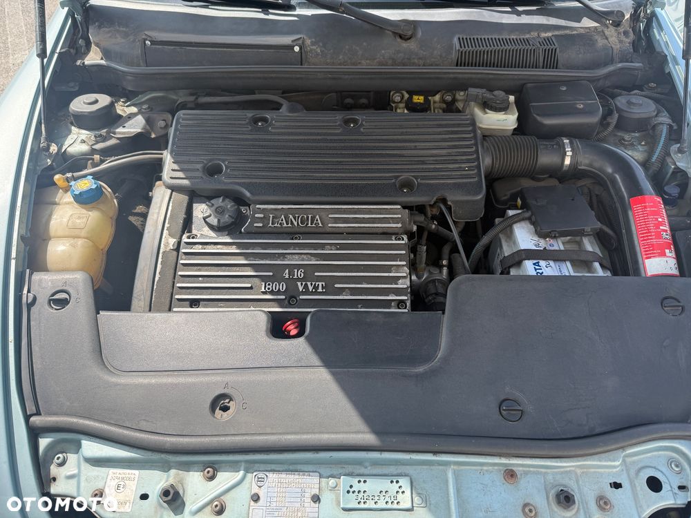 Lancia Lybra 1.8 LS Plus - 12