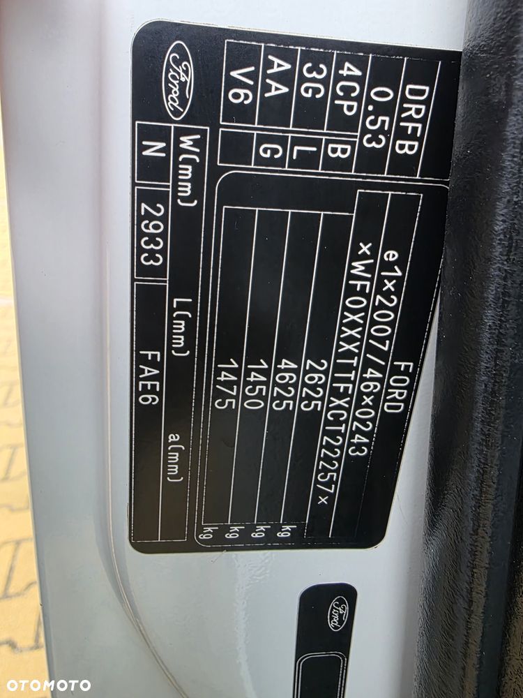 Ford Transit - 15