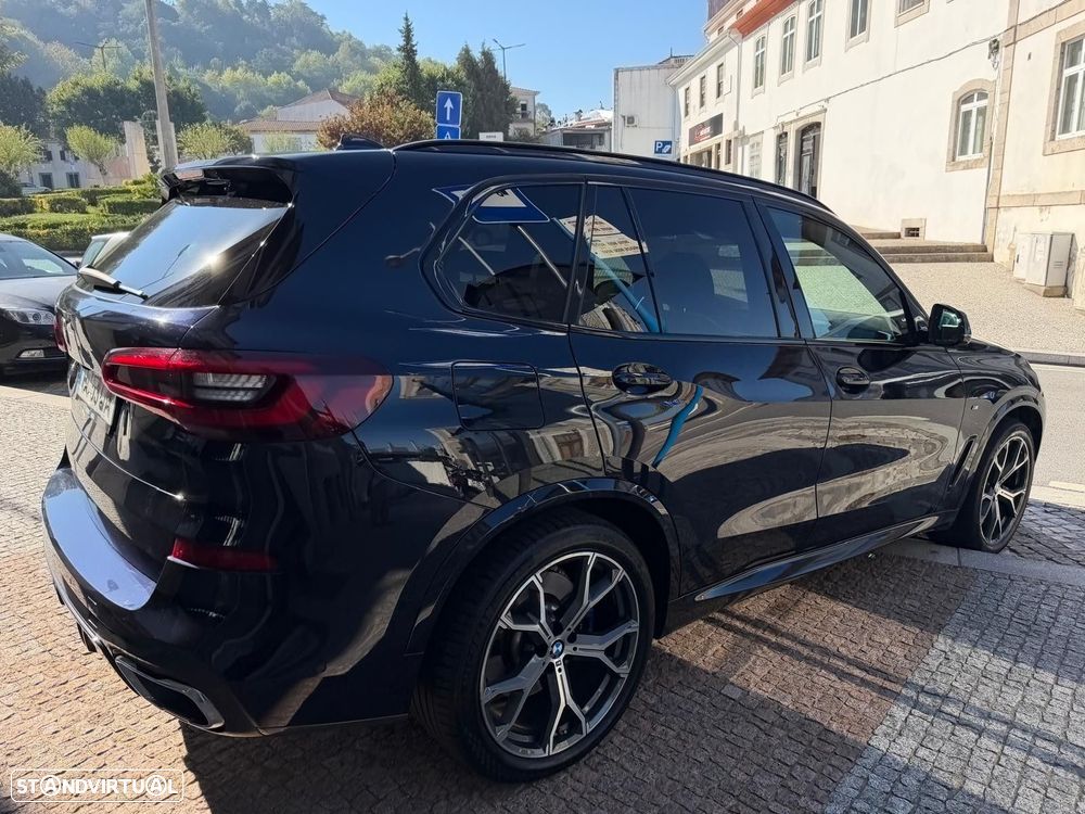 BMW X5 45 e xDrive Pack M - 9