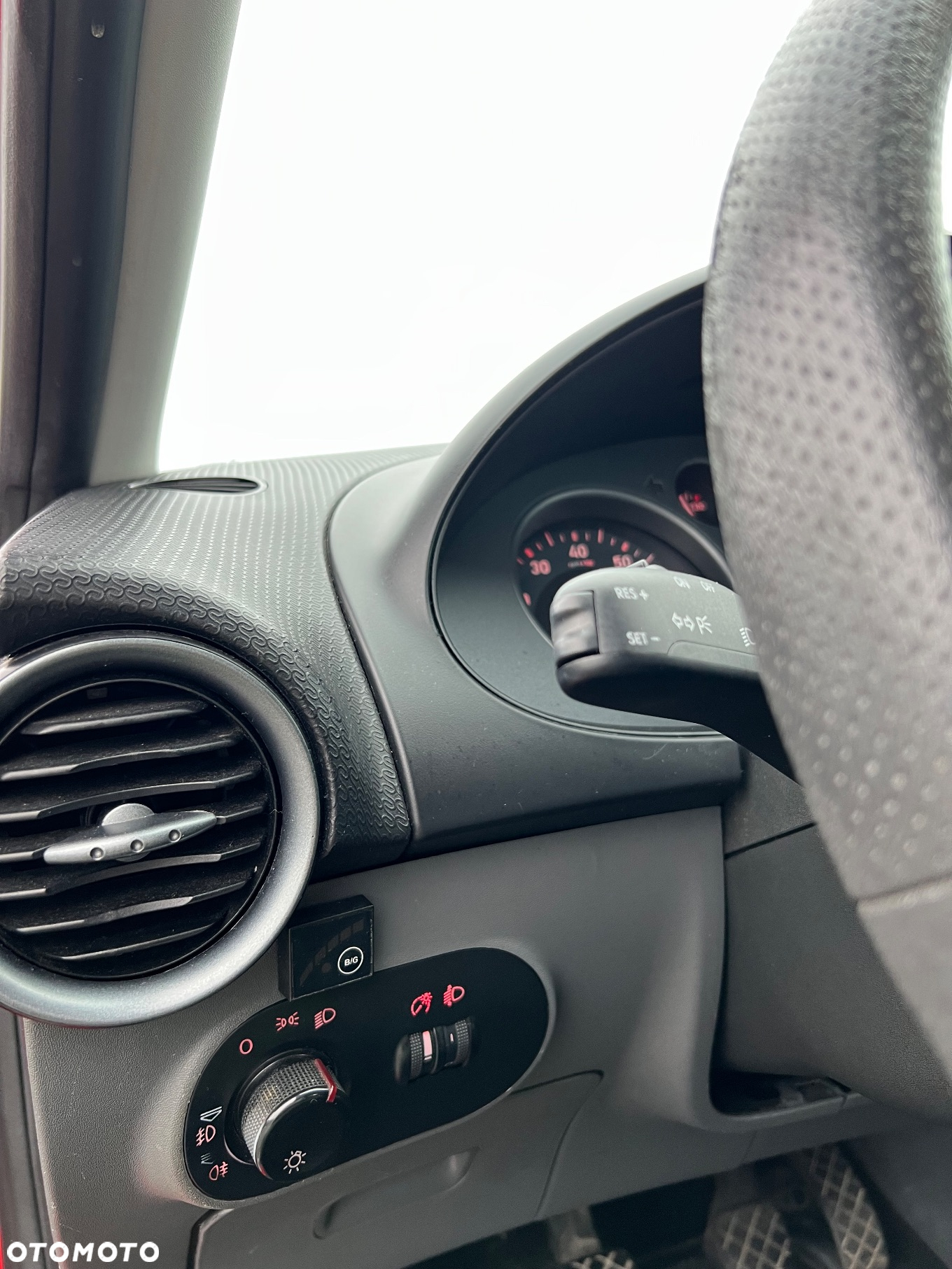 Seat Ibiza 1.4 16V 100 Sport - 24