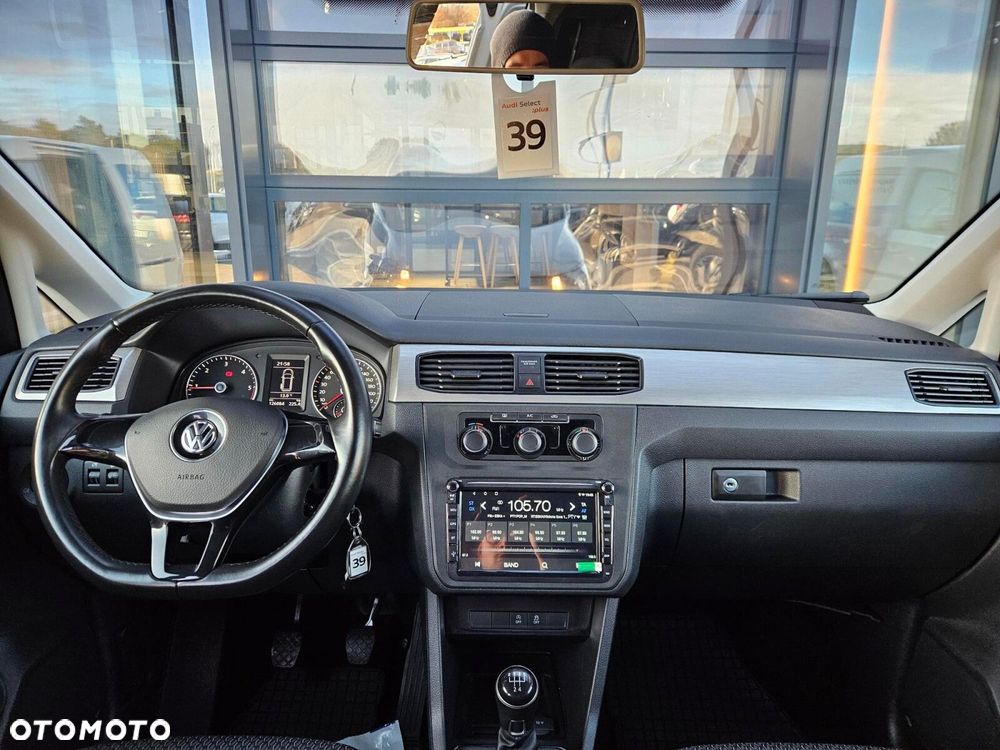 Volkswagen Caddy - 14