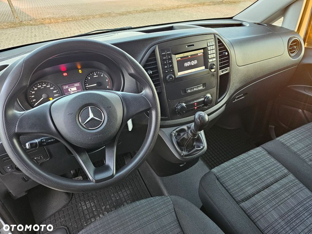 Mercedes-Benz Vito - 20