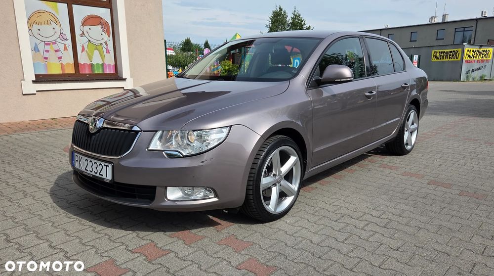 Skoda Superb 1.6 TDI Active - 1