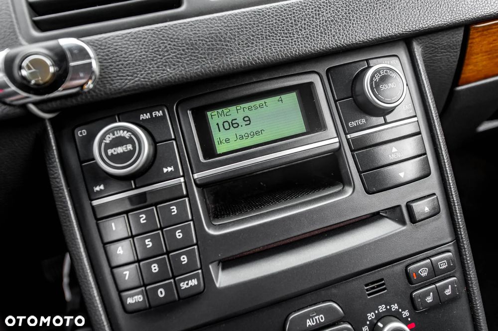 Volvo XC 90 3.2 Sport - 28