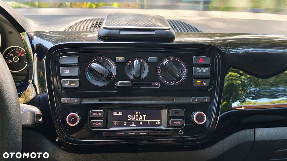 Volkswagen up! - 23
