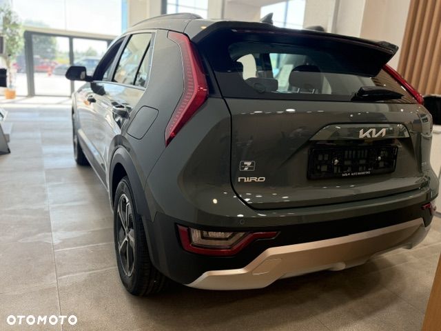 Kia Niro 1.6 GDI Hybrid M - 6