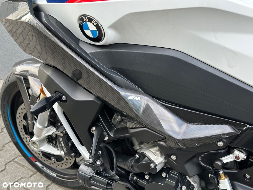 BMW S - 22