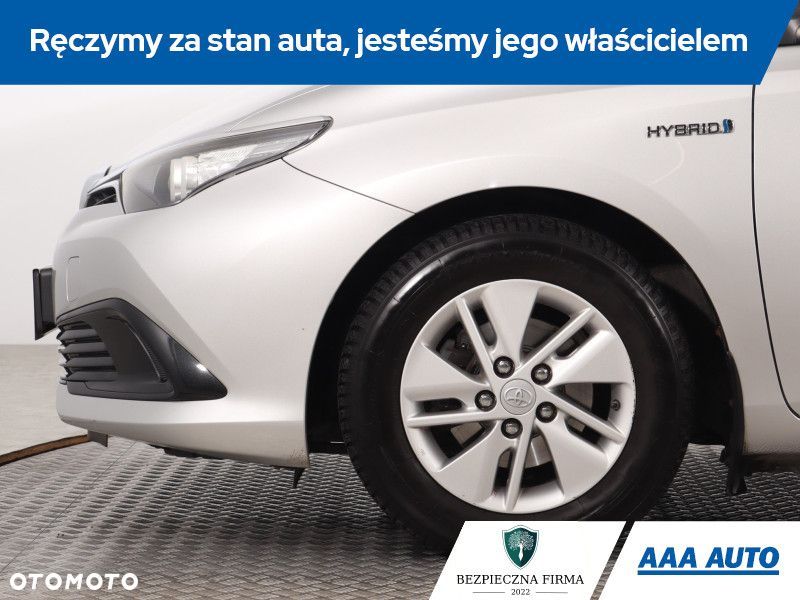 Toyota Auris - 16