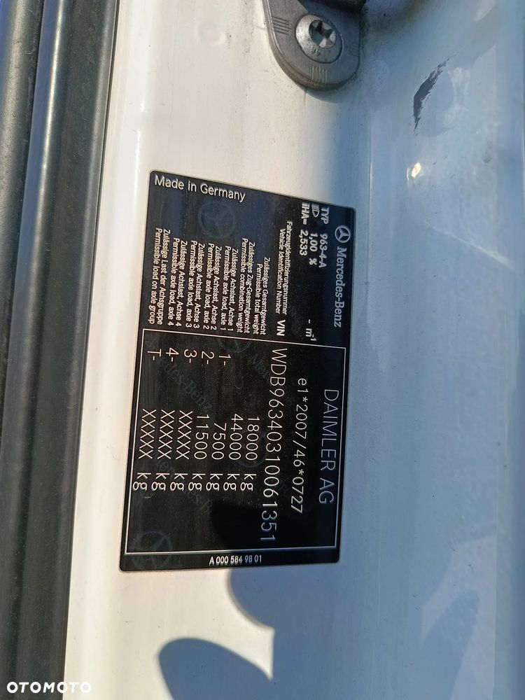 Mercedes-Benz Actros - 6