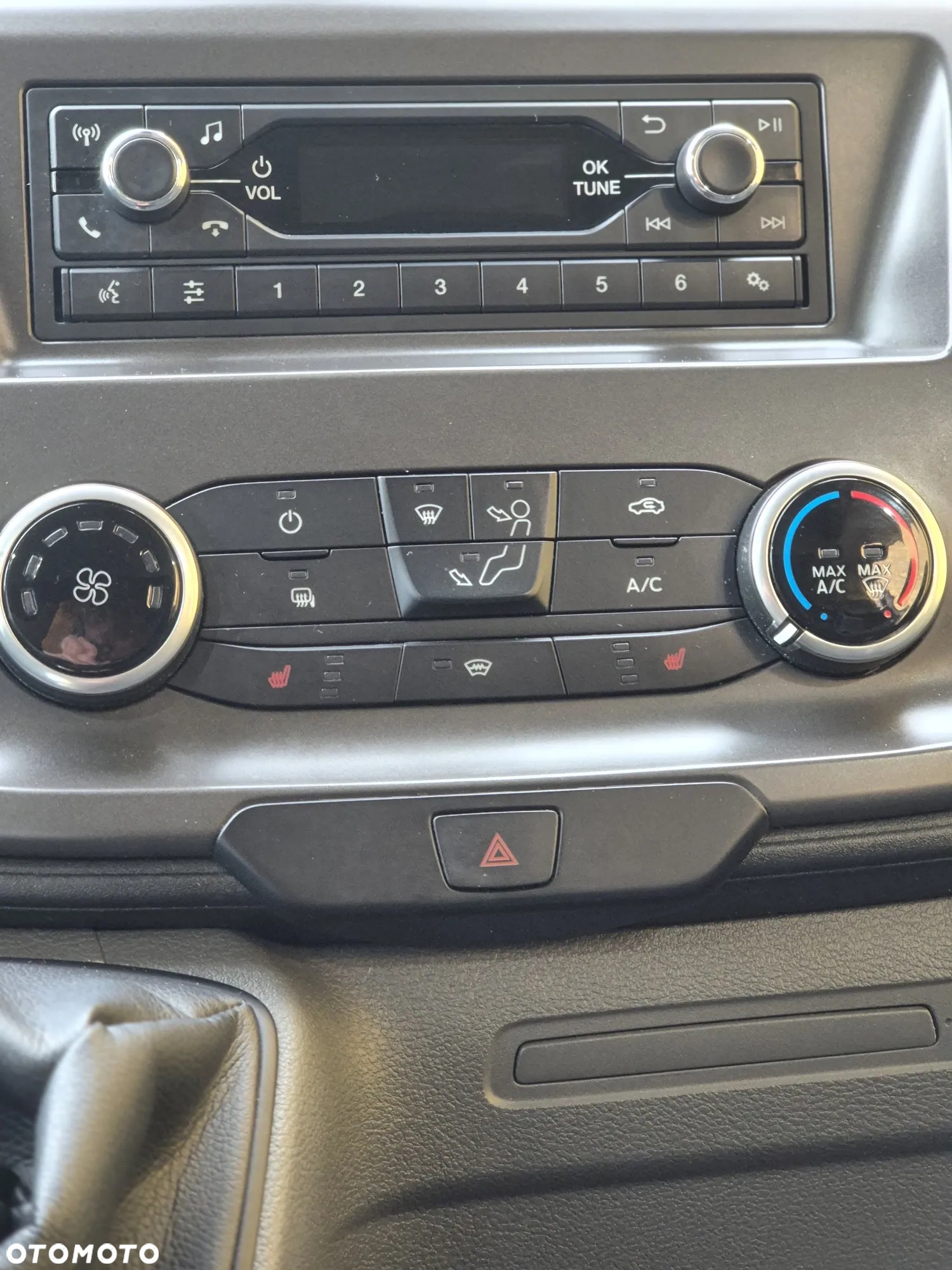 Ford Transit - 14