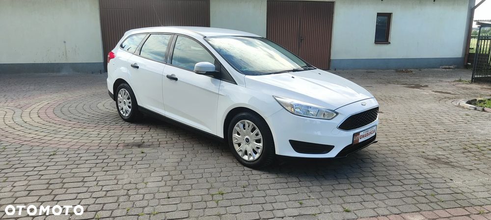 Ford Focus 1.6 TDCi Ambiente - 2