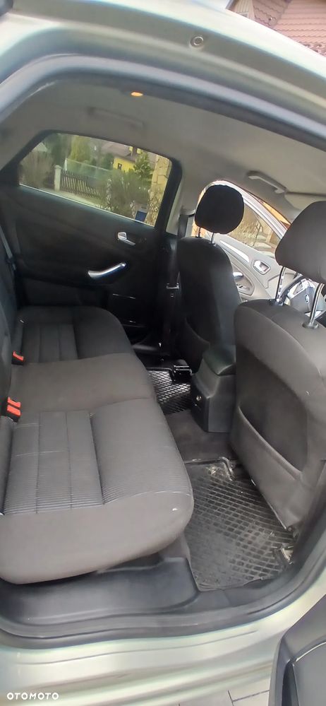 Ford Mondeo 2.0 TDCi Titanium - 12