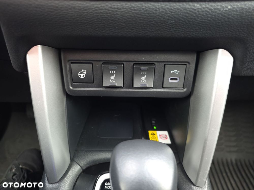 Toyota Corolla Cross 2.0 Hybrid Executive - 18