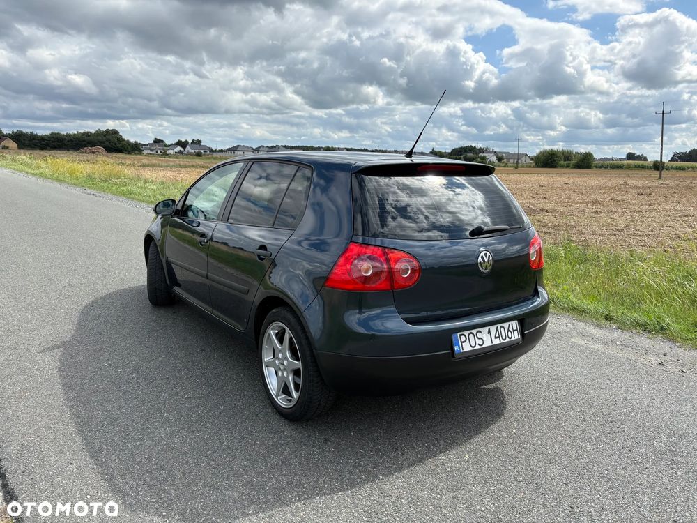 Volkswagen Golf 1.6 Trendline - 3