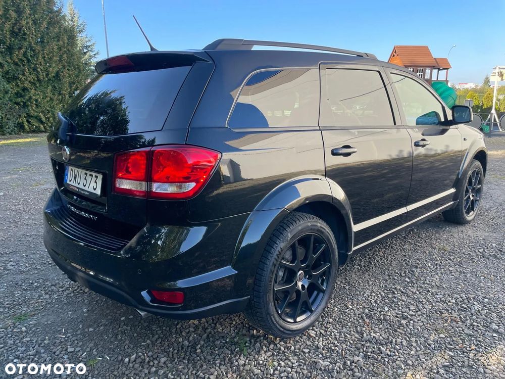 Fiat Freemont 2.0 Multijet Black Code AWD - 6
