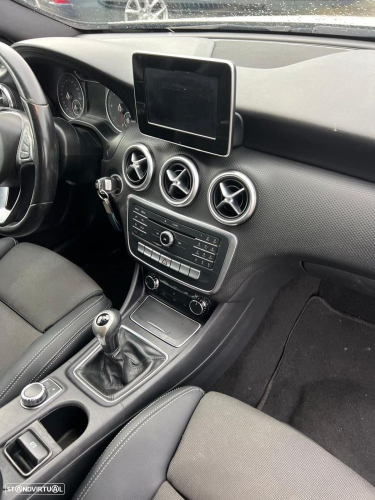 Mercedes-Benz A 160 d - 5