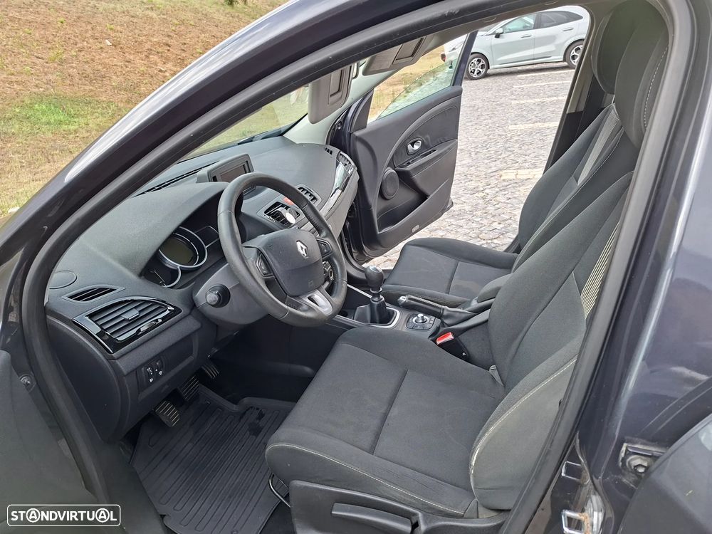 Renault Mégane 1.5 dCi Dynamique - 10
